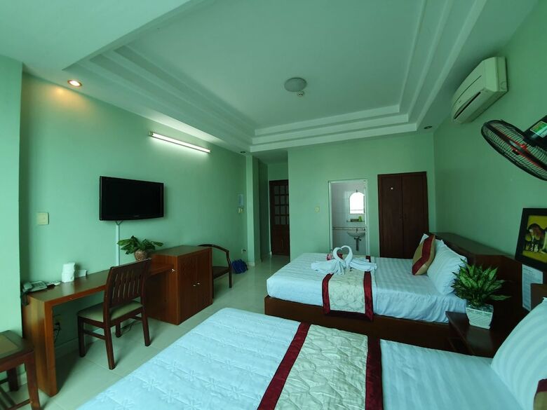 Truong Son Hotel