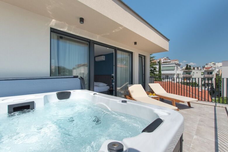 Bed & Breakfast Seven Seas Residence