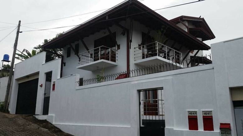 Hotel Ayansa Villa