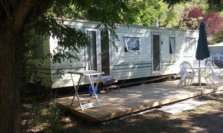 Camping Mas De Lastourg