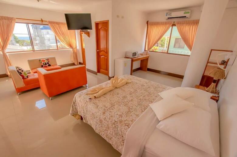 Hotel Hostal Tongo Reef