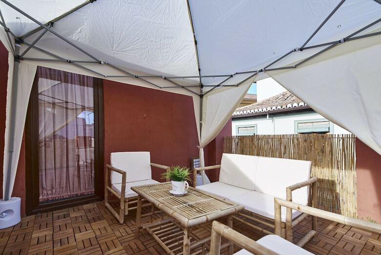 Apartamentos Peque�o Atico San Matias