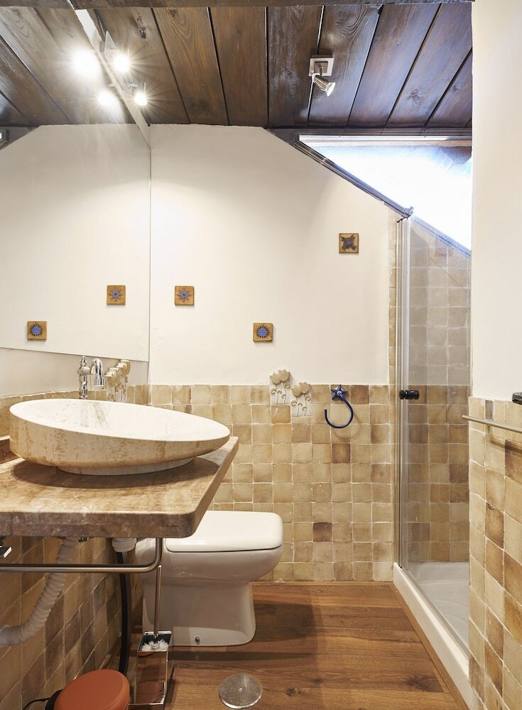 Apartamentos Peque�o Atico San Matias