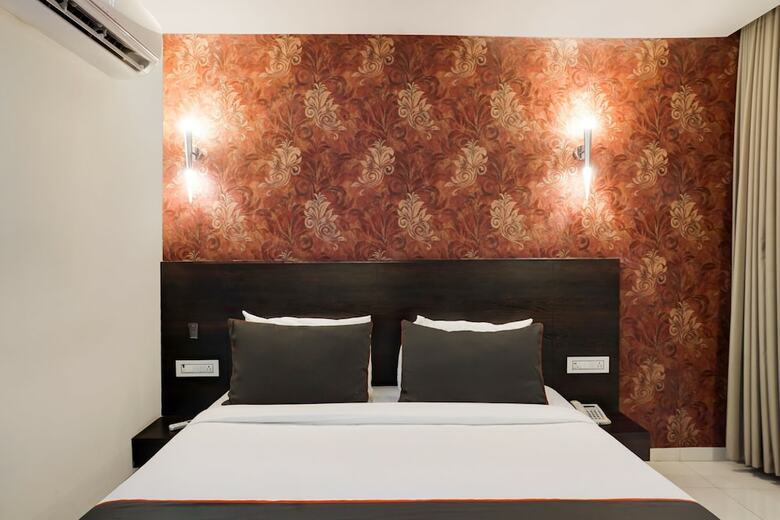 Hotel Collection O 30084 Apmc Market Vashi