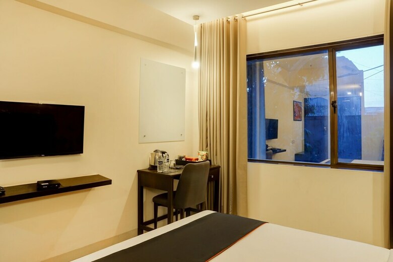 Hotel Collection O 30084 Apmc Market Vashi