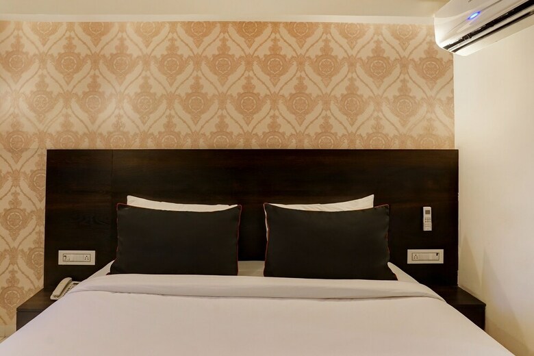 Hotel Collection O 30084 Apmc Market Vashi