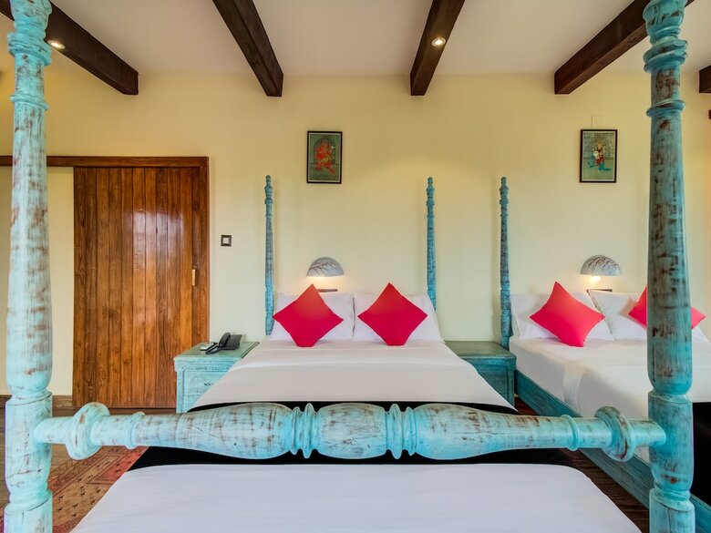 Hotel Capital O 37435 La Papa Resort