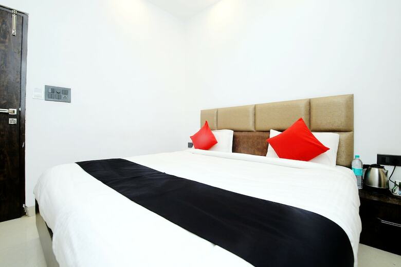Hotel Capital O 44212 Northern Crown