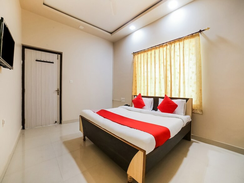Hotel Oyo 37963 K R Guest House