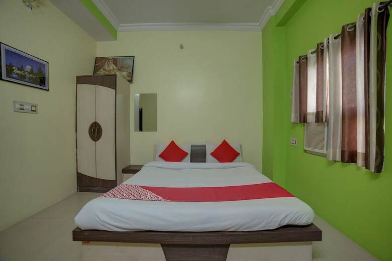 Oyo 30243 Hotel Sanwariya Bhagwan