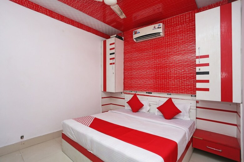 Oyo 29145 Hotel Sirsa City Inn