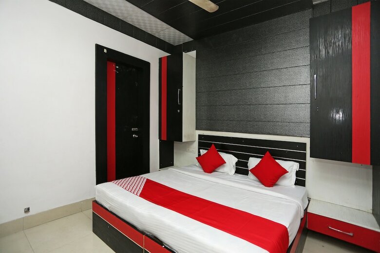 Oyo 29145 Hotel Sirsa City Inn