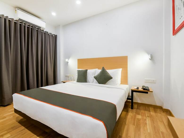 Hotel Oyo Townhouse 094 Bhera Enclave