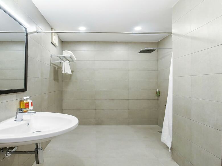 Hotel Oyo Townhouse 094 Bhera Enclave