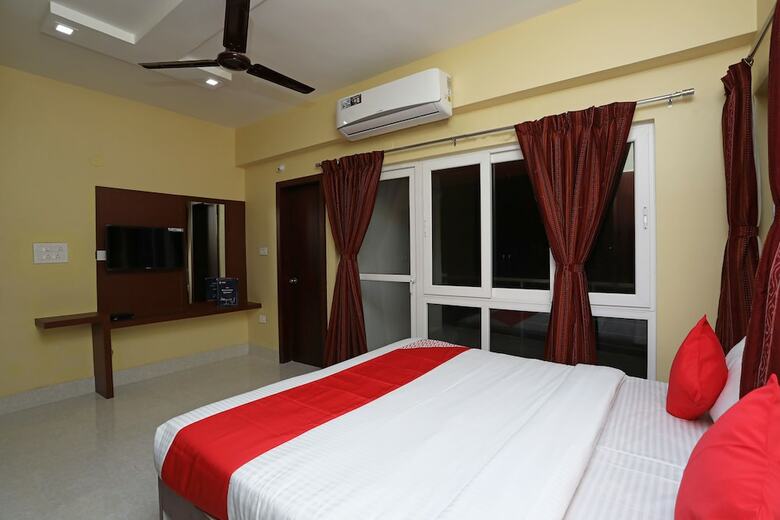 Hotel Oyo 17435 The Pinnacle Home Stay