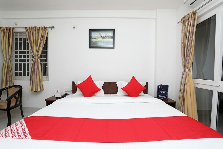 Hotel Oyo 17435 The Pinnacle Home Stay