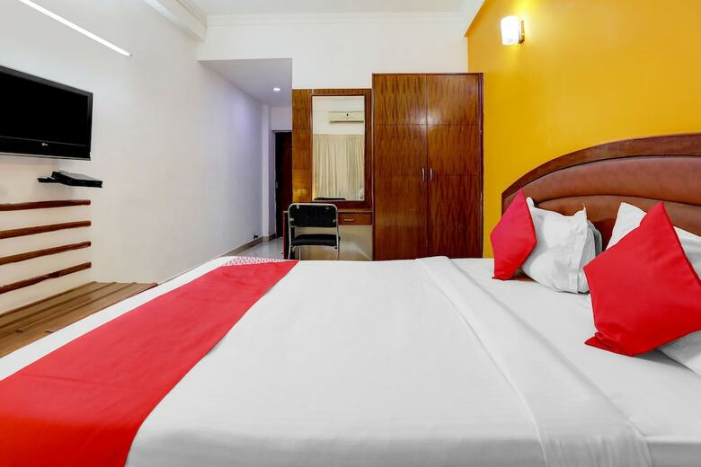 Oyo 872 West Park Hotel