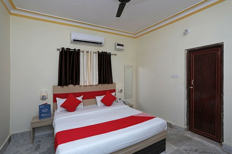 Hotel Oyo 23382 Sai Gourav Residence
