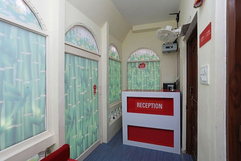 Hotel Oyo 23382 Sai Gourav Residence