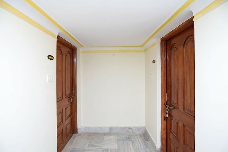 Hotel Oyo 23382 Sai Gourav Residence