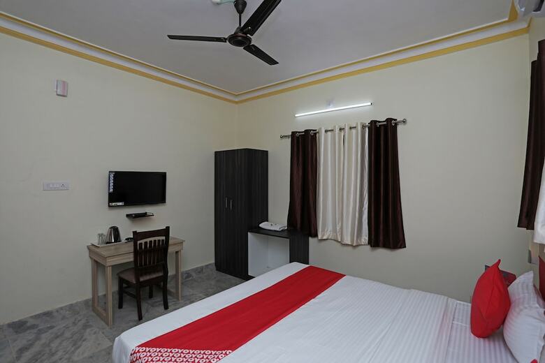 Hotel Oyo 23382 Sai Gourav Residence
