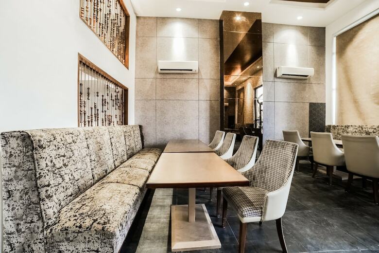 Hotel Oyo Flagship 30719 Jaipur Railway Station