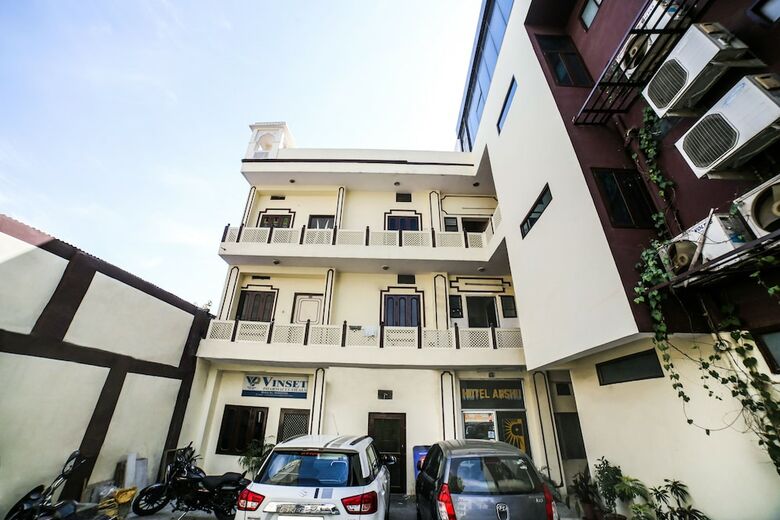 Oyo 30231 Hotel Anshu