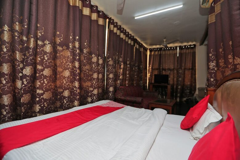 Oyo 29807 Hotel The City Heart
