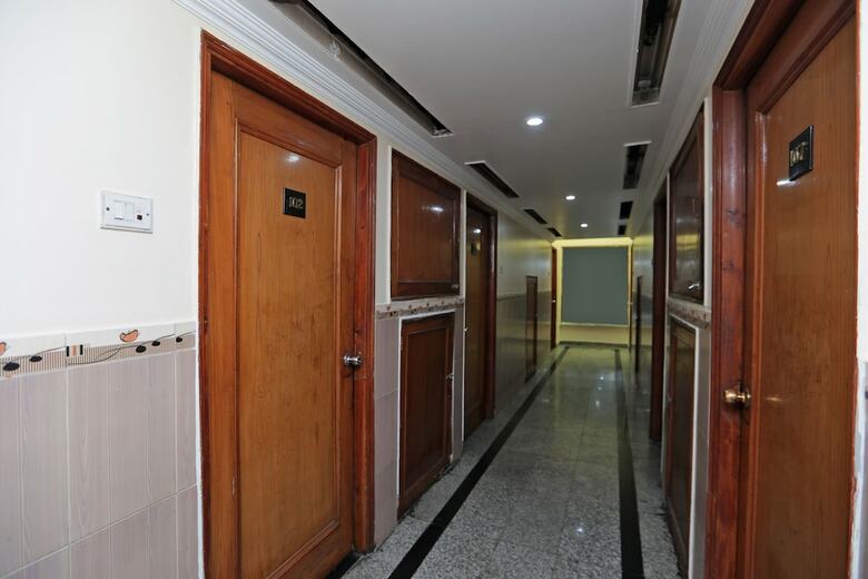 Oyo 29807 Hotel The City Heart