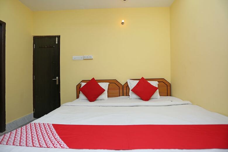 Hotel Oyo 28291 Akash Ganga Stay