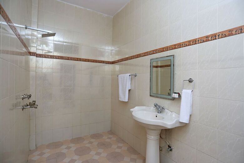 Hotel Oyo 14791 Homeystay Comfort