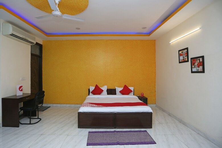Hotel Oyo 14791 Homeystay Comfort