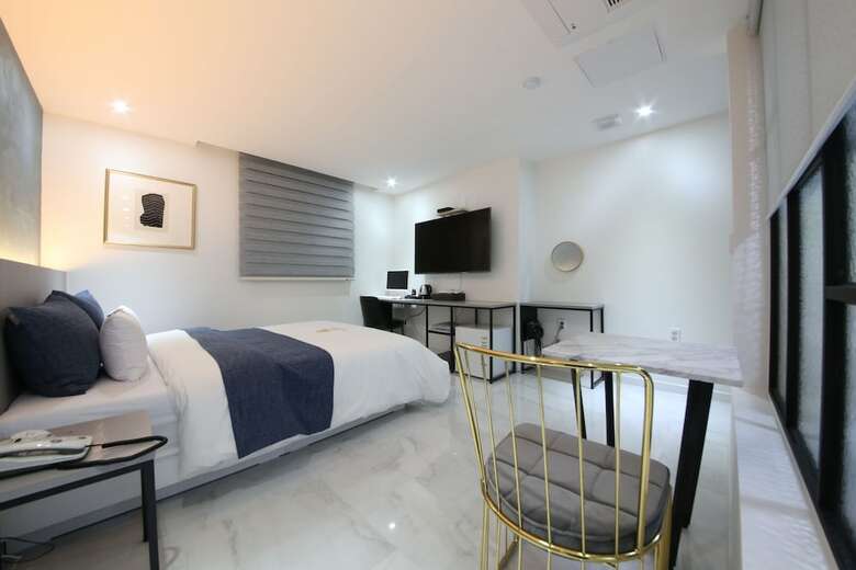 Hotel 2night