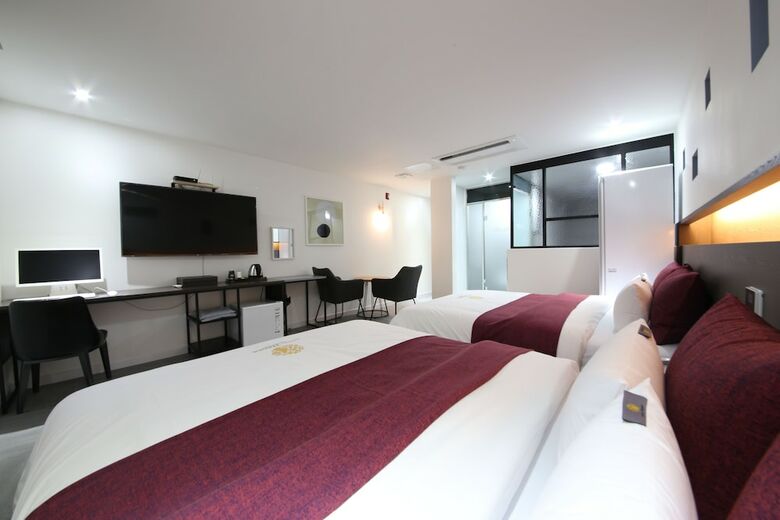 Hotel 2night