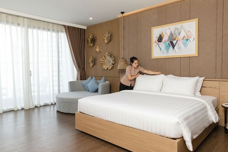 Virgo Hotel