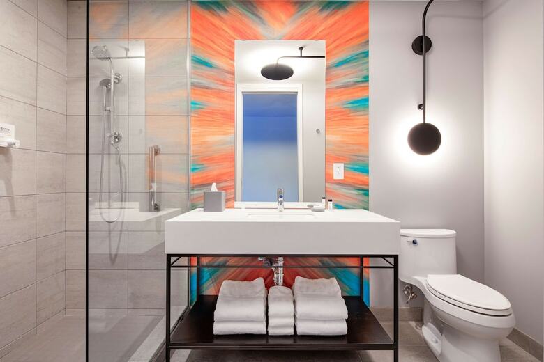 Hotel Canvas Moncton, Tapestry Collection By Hilton