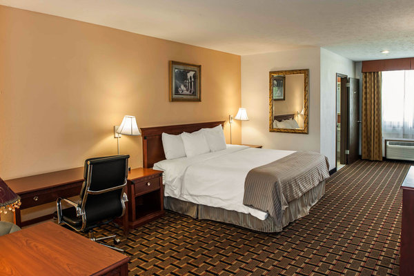 Clarion Hotel