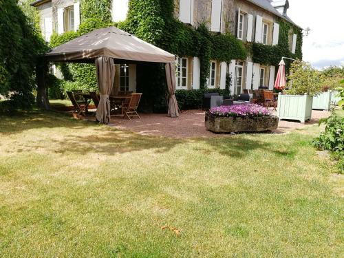 Bed & Breakfast Chambres D'h�tes - Domaine Des Perri�res
