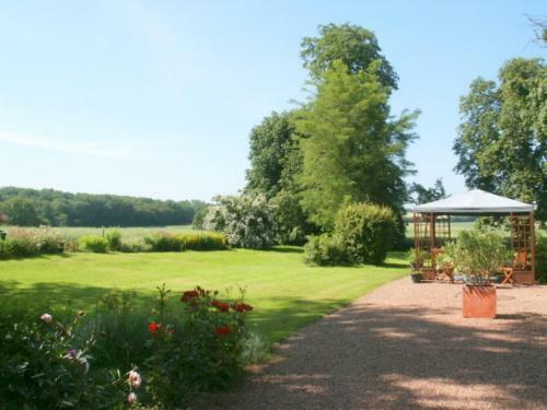 Bed & Breakfast Chambres D'h�tes - Domaine Des Perri�res