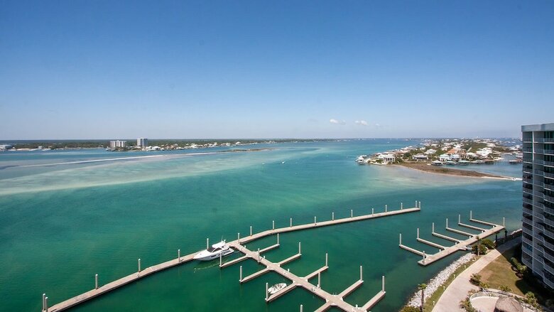 Coastal Penthouse Offering Breathtaking Views - Unit Crcph06