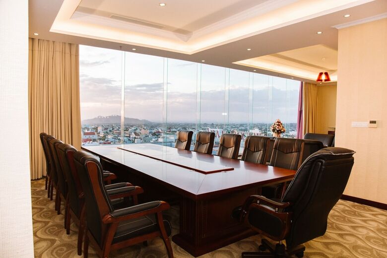 Hai Ba Trung Hotel
