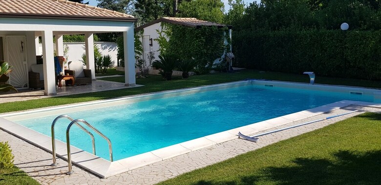 Villa Ribes Con Piscina By Wonderful Italy