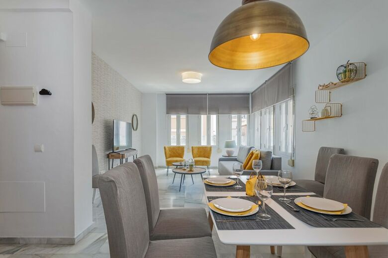 Apartamentos Living4malaga Atico Soho �tico Duplex