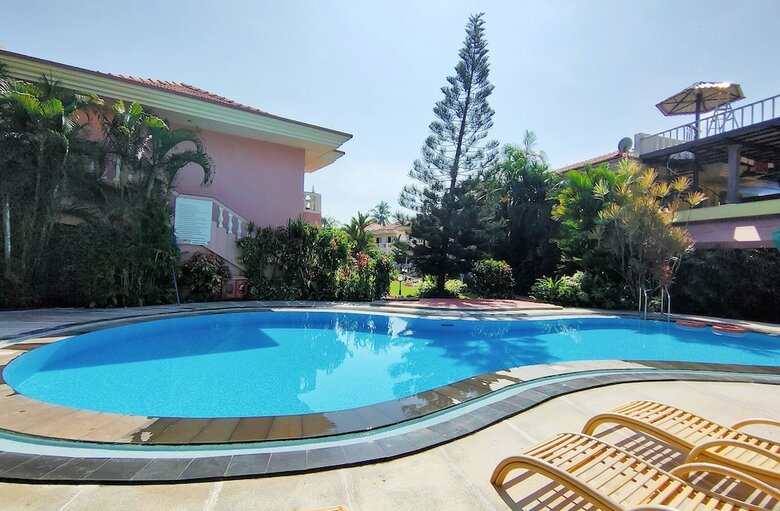 Hotel Indy Coconut Grove Beach Resort - A Beach Property