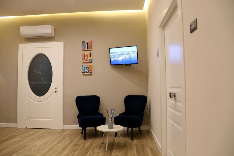 Hotel Garibaldi Rooms