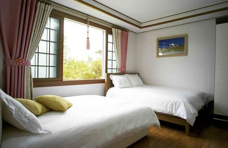 Casa Linda Pension-acommodation