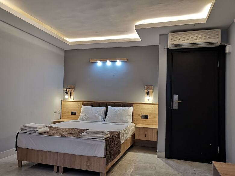 Hotel Beyond Otel