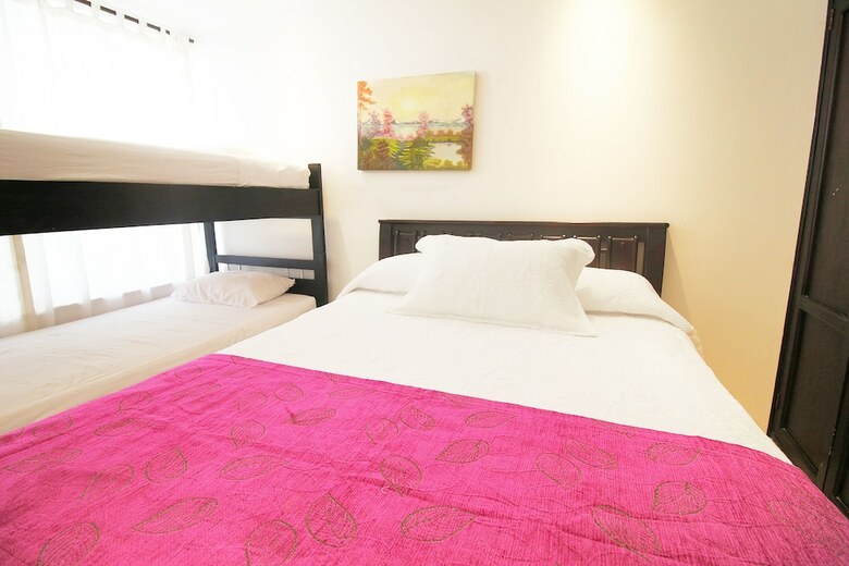 Apartamentos Home Laguito - Vista Al Mar