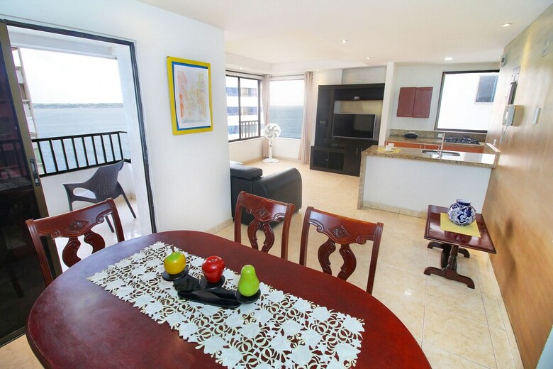 Apartamentos Home Laguito - Vista Al Mar
