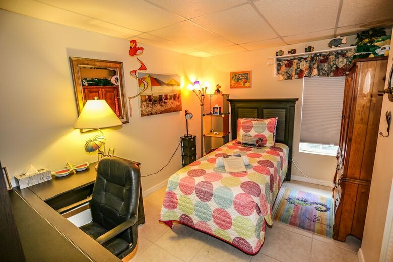 21088 St. Peters Dr. - M